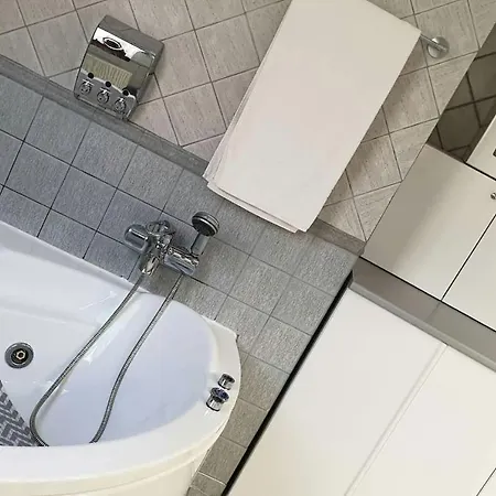Tinas House Апартаменты Салоники